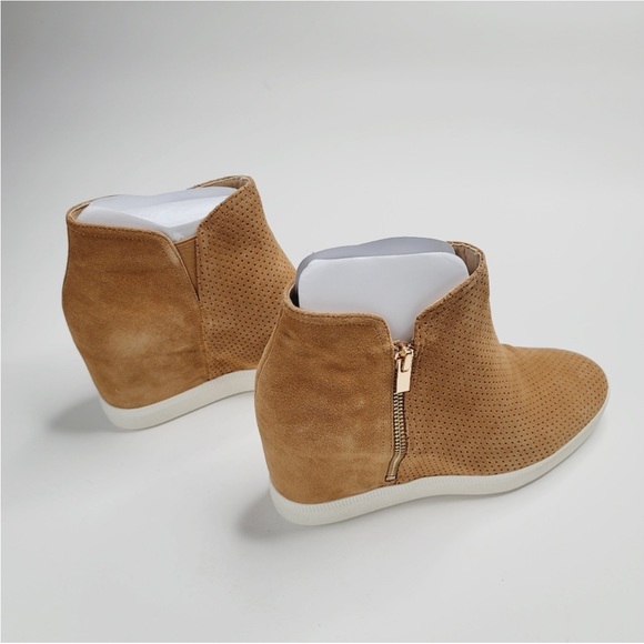 Via Spiga Savine Suede Sneaker in Macchiato, 9.5M NWOT - Picture 6 of 7